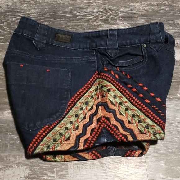 ♡ Bdg shorts 3/50 - Picture 2 of 5